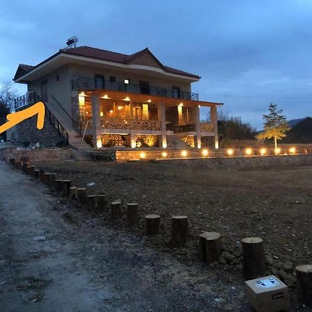 Vila Shen Maria Hotel Voskopojë Екстериор снимка