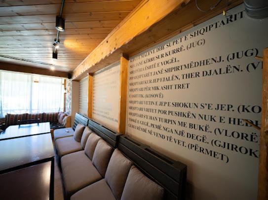Vila Shen Maria Hotel Voskopojë Екстериор снимка