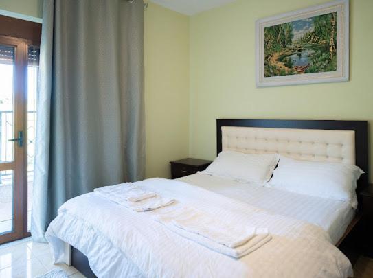 Vila Shen Maria Hotel Voskopojë Екстериор снимка
