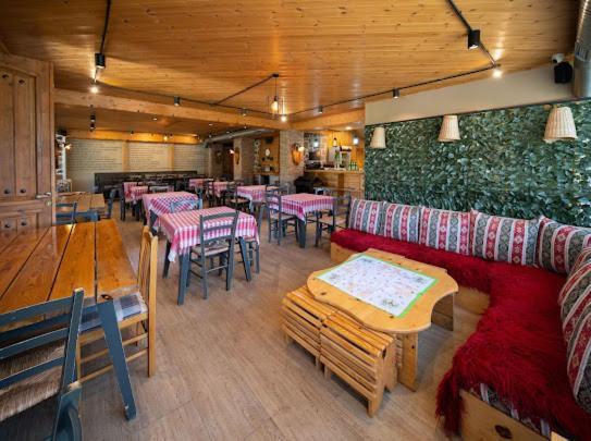 Vila Shen Maria Hotel Voskopojë Екстериор снимка